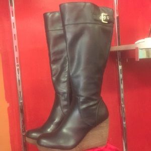 Dr. Scholls boots size 8M